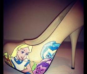 ALICE IN WONDERLAND HEELS